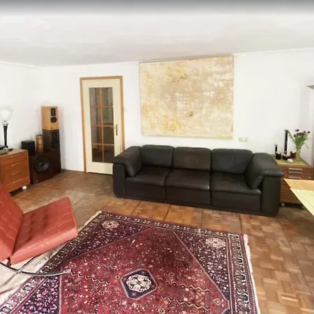 Idyllisches Haus Mir Riesigem Garten Auf Dem Land Appartement